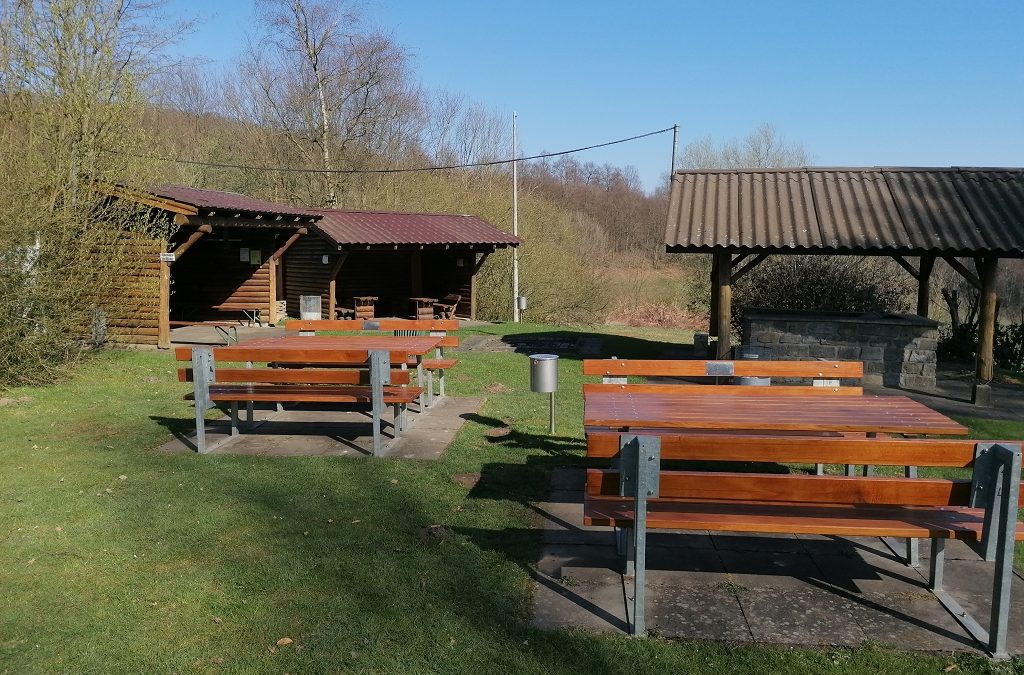 Grillplatz-Sitzgruppen erneuert