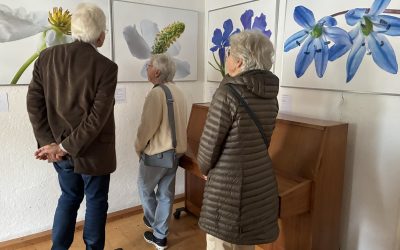 Gut besuchte Vernissage der „Blütenschönheiten“