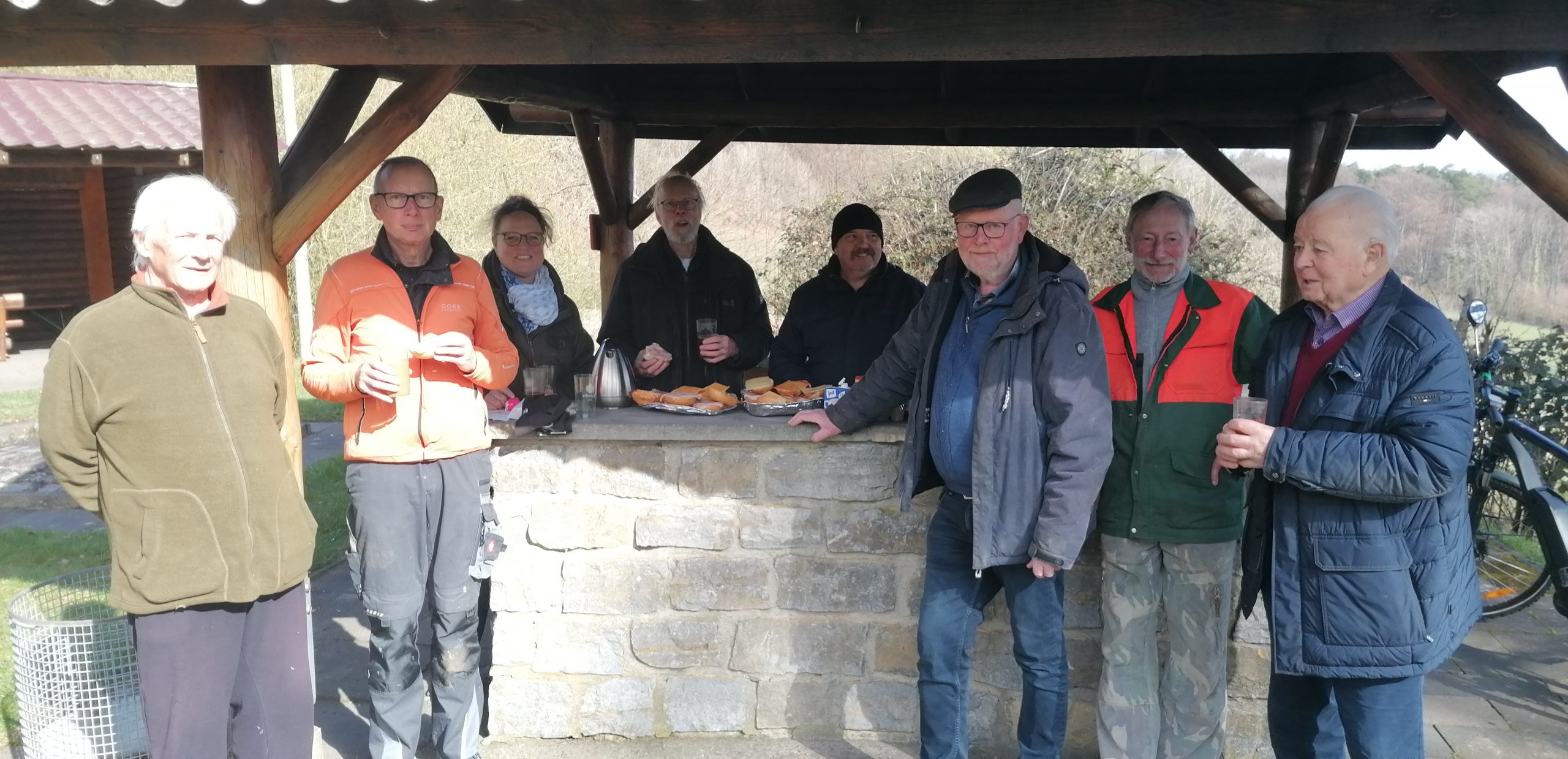 Grillplatzteam nach der Arbeit