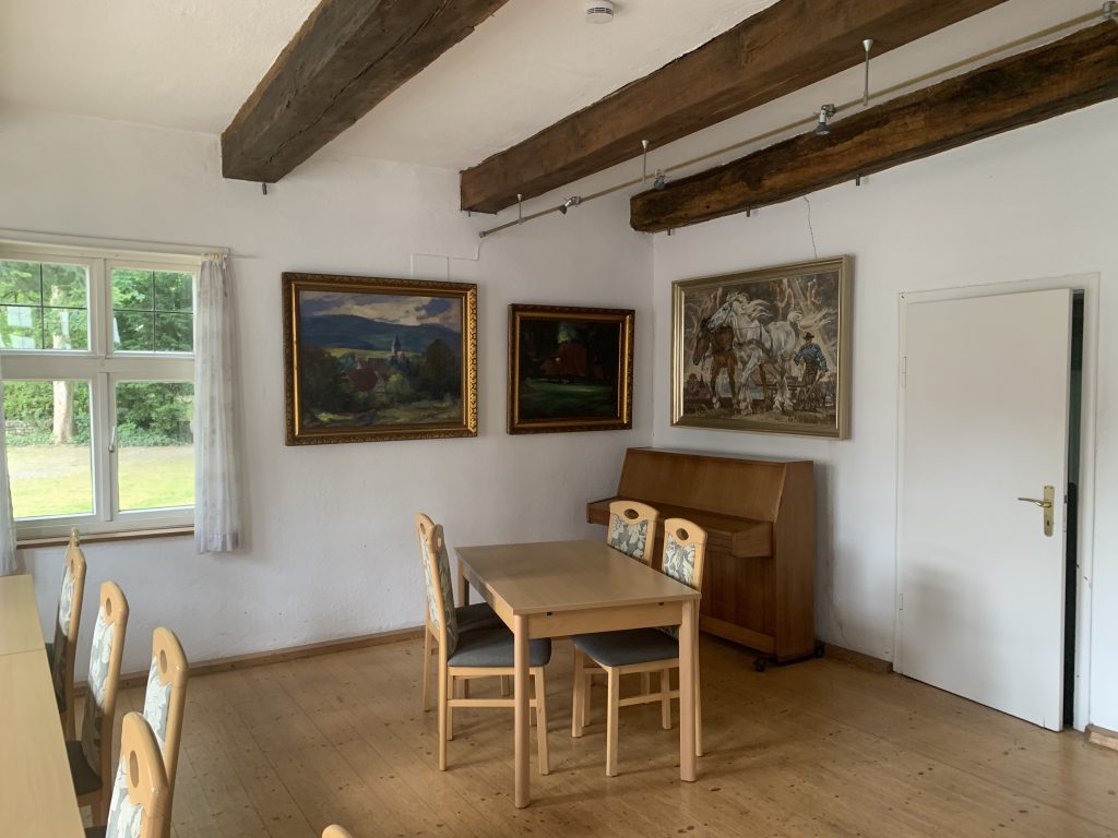 Blick in die Wittenstein-Ausstellung im CulturCafé