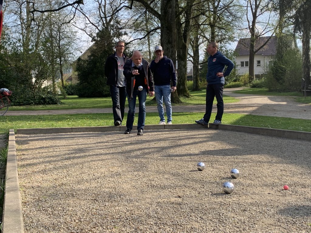 Boule-Tournier im Park